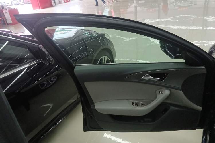 Used Audi A6L 2014 TFSI Standard Model
