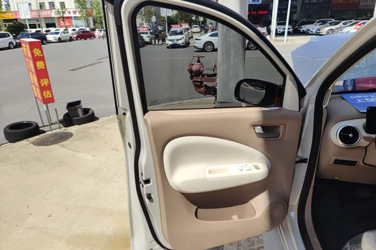 Used Wuling Hongguang MINIEV 2025 Four-Door Version Advanced Edition
