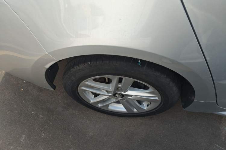 Used Toyota Levin 2021 185T CVT Luxury Edition
