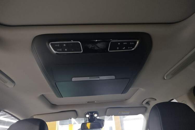 Used GAC Trumpchi M8 2024 Master Series 400T Prestige Edition