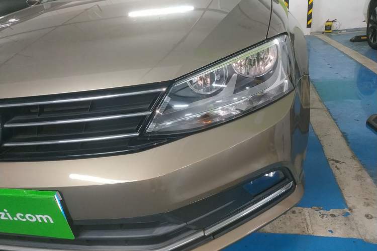 Used Volkswagen Sagitar 2015 1.6L Automatic Comfort Model