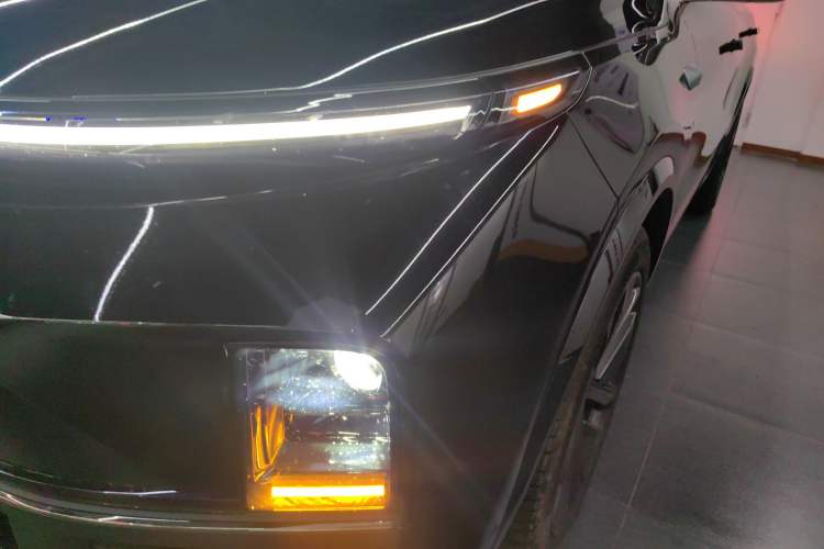 TDK.VehicleDetails.img