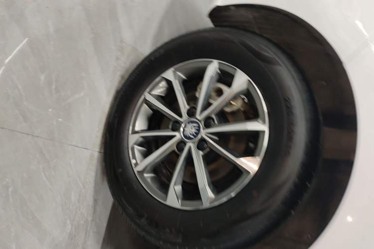 Used BYD Qin PLUS 2024 HONOR Edition DM-i 55KM Leading Model
