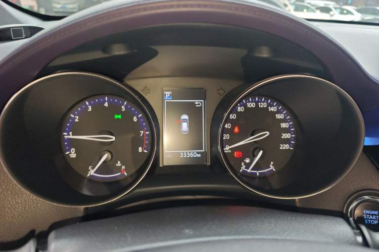 Used Toyota IZOA 2018 2.0L Yichi Version China VI Standard