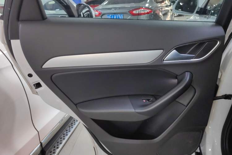 Used Audi Q3 2017 35 TFSI Fashion Model
