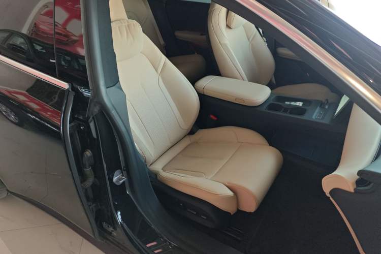 Used Nio ET5T 2024 75kWh Touring