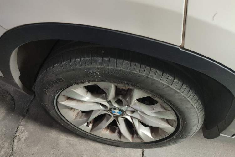 Used BMW X1 2014 sDrive18i Leading Model
