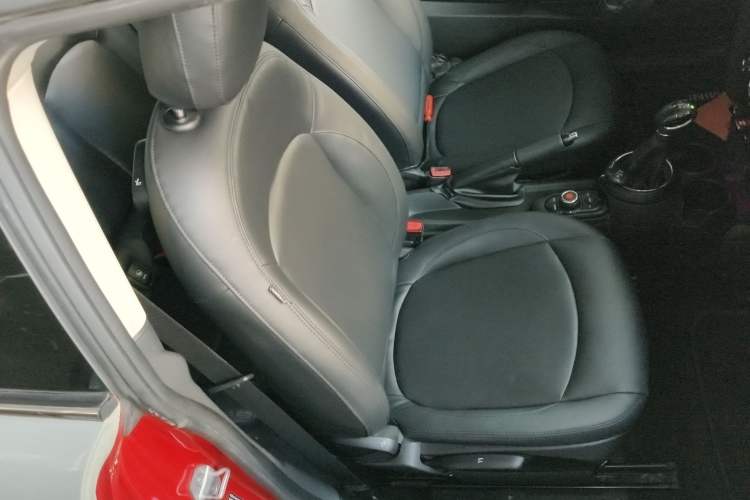 Used  MINI 2014 1.5T COOPER Fun
