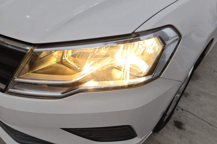 Used Volkswagen Jetta 2019 Dream Edition 1.5L Manual Fashion Version