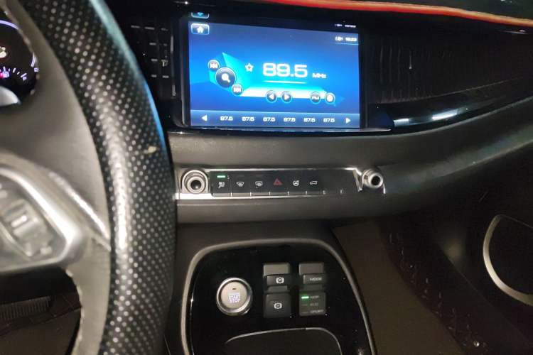 Used Haval H2s 2017 Red-Label 1.5T Dual-Clutch Elite Model
