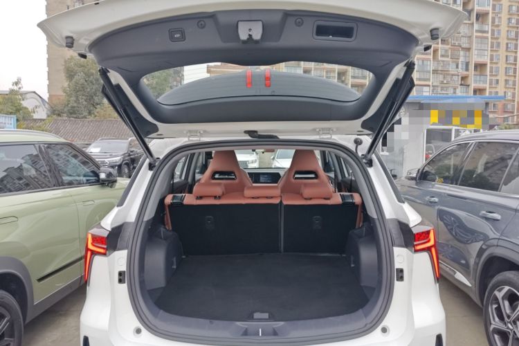 Used Changan CS75 PLUS 2024 3rd Generation Champion Edition 1.5T Intelligent Drive Dynamic Model
