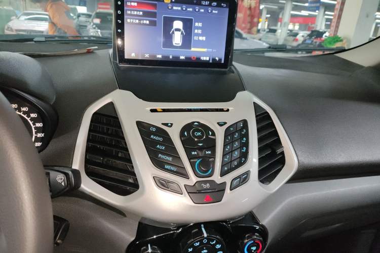 Used Ford EcoSport 2013 1.5L Automatic Fashion Model
