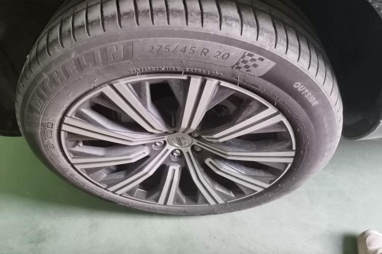 Used Volvo XC90 2023 B5 SmartDrive Luxury Edition 5 Seats