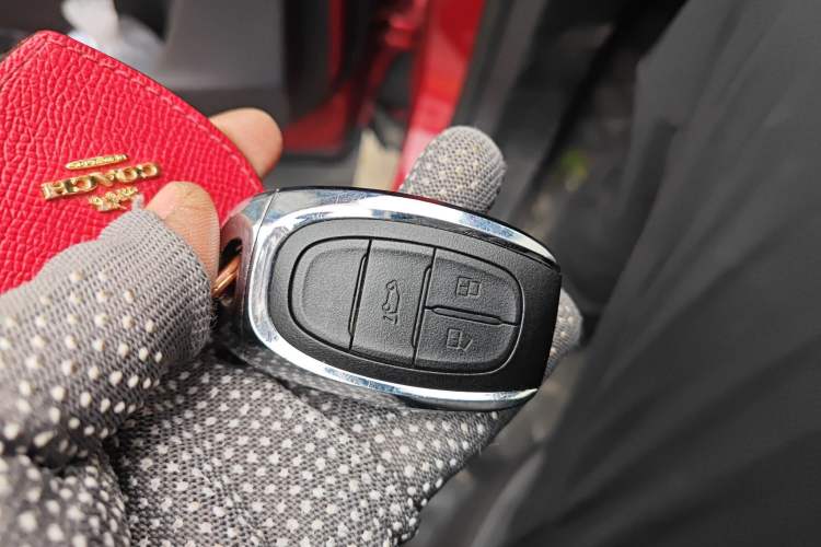 Used SAIC MAXUS D60 2019 1.5T Automatic Comfort Edition 5 Seats