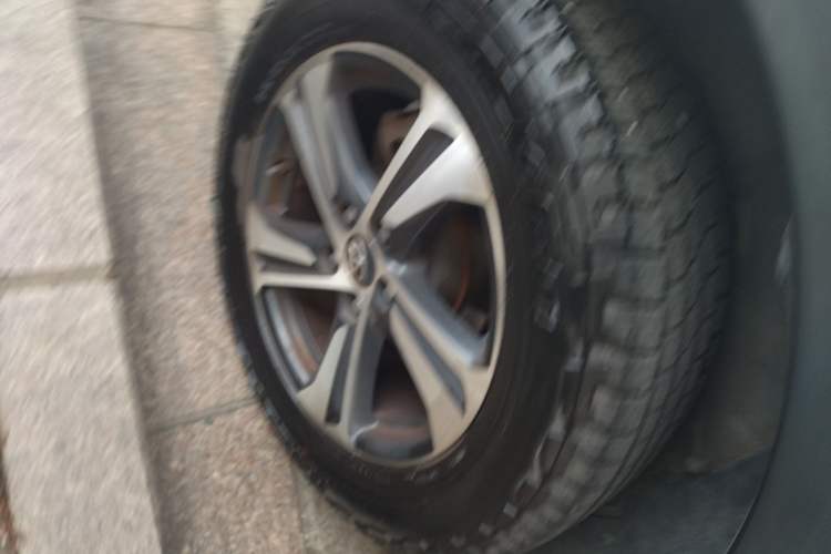 Used Toyota RAV4 2015 2.0L CVT Two-Wheel Drive Fashion Edition
