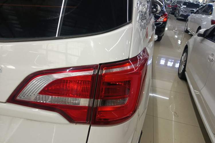 Used Baojun 730 2016 1.5L Manual Value Edition 7 Seats China V Emission Standard