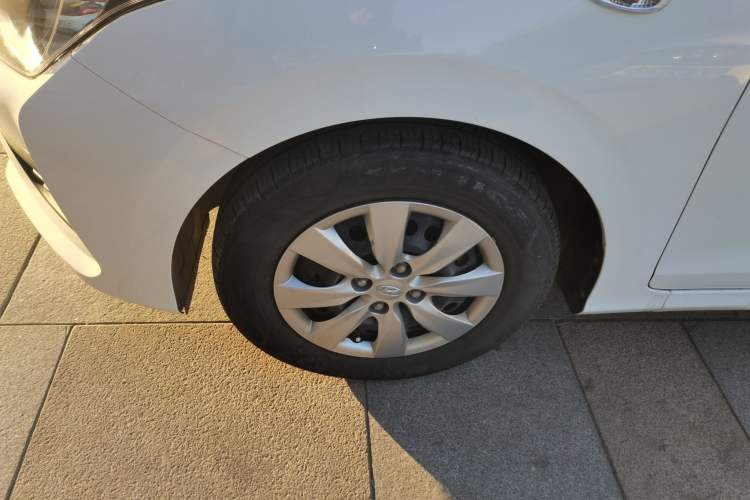 Used Hyundai Verna (older generation) 2020 1.4L Manual GL Refreshed Edition