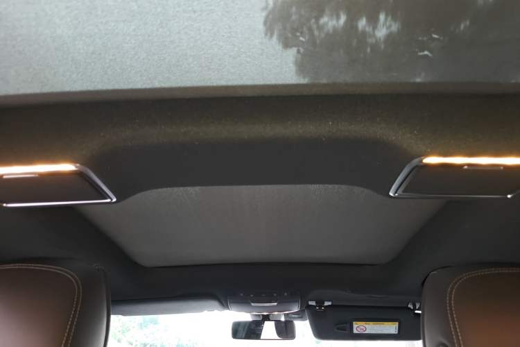 Used Mercedes-Benz GLC 2022 Facelifted GLC 260 L 4MATIC Dynamic Edition
