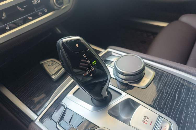 Used BMW 7 Series 2018 730Li Leading Model M Sport Package