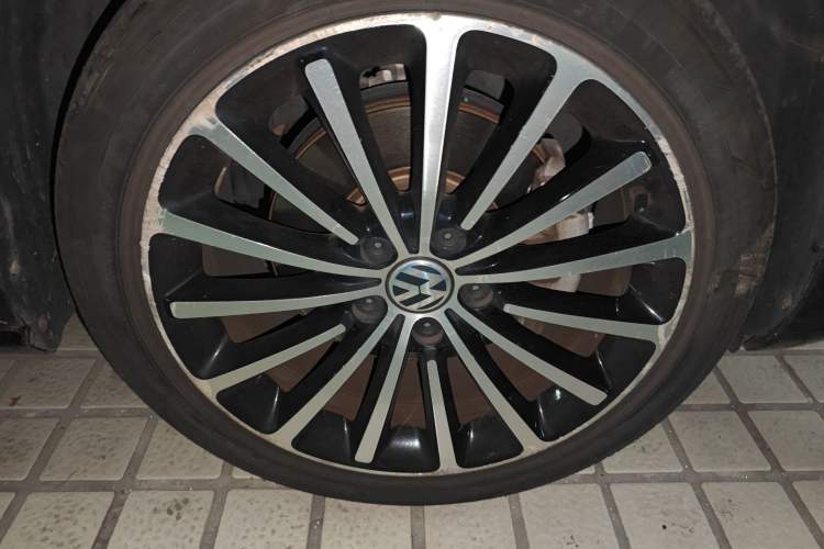 Used Volkswagen Passat 2014 1.8TSI DSG Prestige Navigation Edition