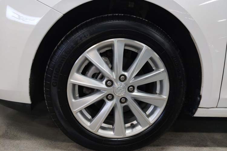 Used Buick Verano 2015 Sedan 20T Dual-Clutch Leading Model