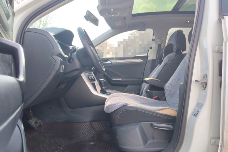 Used Volkswagen T-ROC 2020 280TSI DSG Two-Wheel-Drive Elite Version
