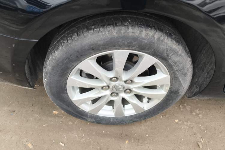 Used Buick LaCrosse 2013 2.4L SIDI Leading Comfort Version
