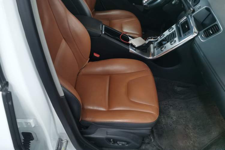 Used Volvo S60 2019 S60L Facelift T5 Intelligent Advanced Edition
