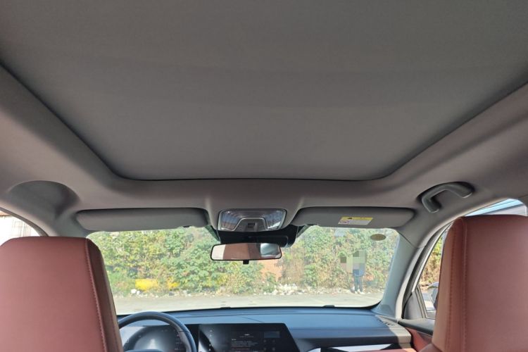 Used Changan CS75 PLUS 2024 3rd Generation Champion Edition 1.5T Intelligent Drive Dynamic Model
