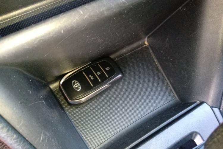 Used Toyota YARiS L Zhi Xian 2021 X-Trail 1.5L CVT Leading Edition