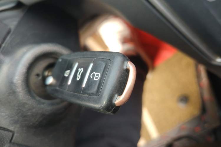 Used Peugeot 308 2014 Enjoy Edition Classic 1.6L Automatic Premium Model
