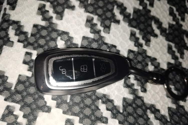 Used Ford Kuga 2015 2.0L GTDi Four-Wheel-Drive Sport Model