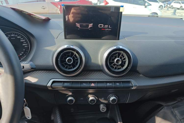 Used Audi Q2L 2022 35 TFSI Progressive Dynamic Edition