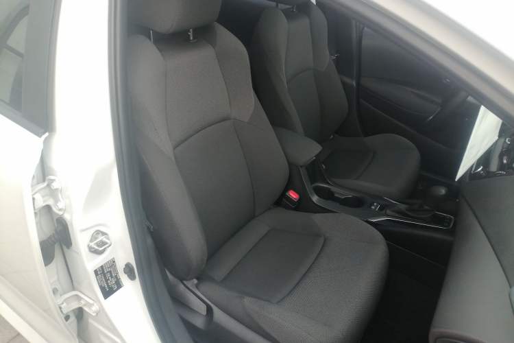 Used Toyota Levin 2021 185T CVT Luxury Edition
