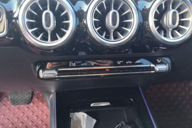 Used Mercedes-Benz GLA 2020 GLA 200
