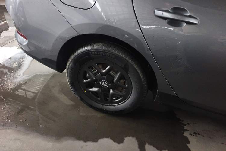 Used BYD Qin PLUS 2025 DM-i Smart Drive 55KM Leading Model
