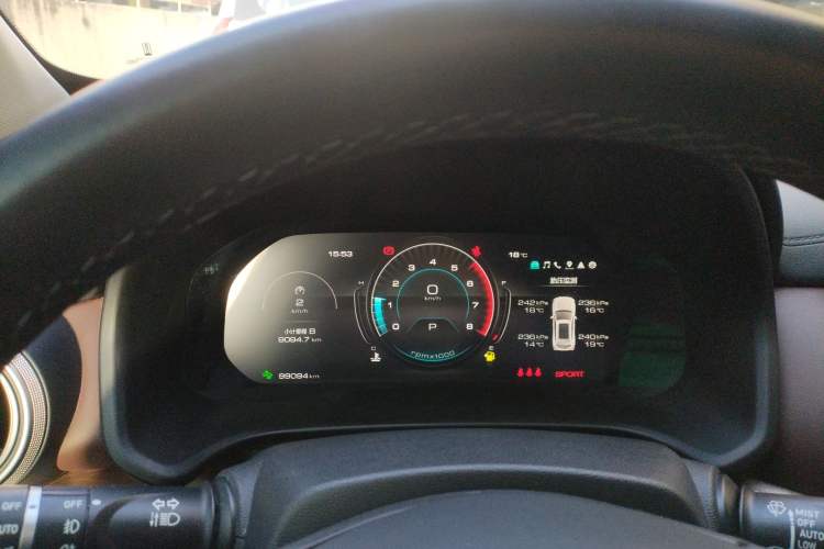 Used Wey VV5 2020 1.5T Two-Wheel Drive Smart Pioneer