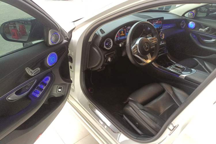 Used Mercedes-Benz C-Class 2020 Restyled C 200 L Fashion Edition Sport Version
