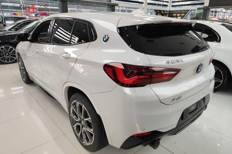 Used BMW X2 2021 Updated xDrive25i Midnight Edition
