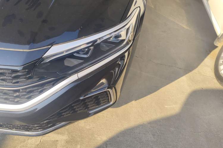 Used Volkswagen Passat 2022 330TSI Starry Luxury Edition
