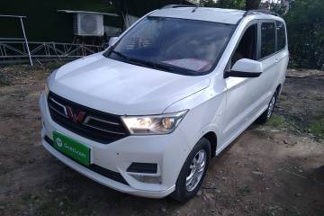 Used Wuling Hongguang 2019 1.5L S Comfort Edition China VI LAR