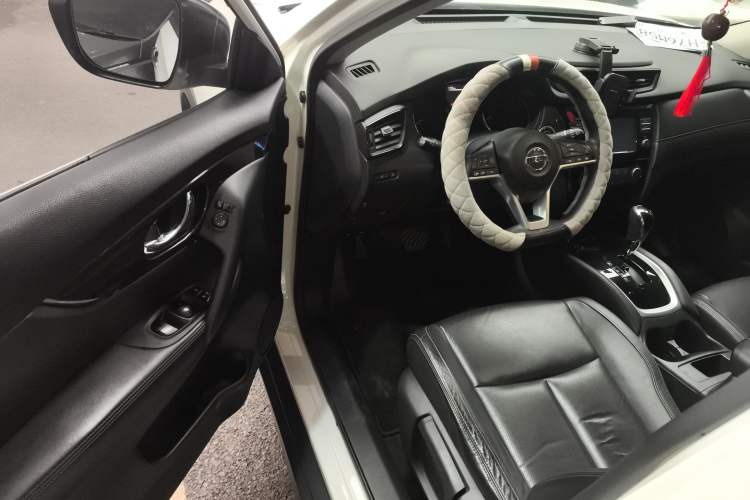 Used Nissan X-Trail 2017 2.0L CVT Comfort Edition 2WD
