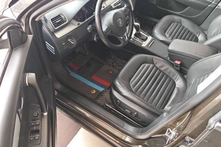 Used Volkswagen Magotan 2016 1.8TSI Smart Comfort Model
