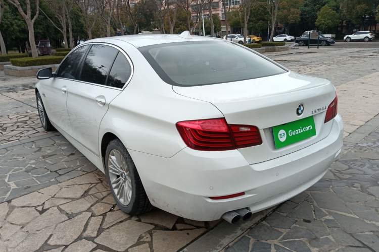 Used BMW 5 Series 2014 525Li Leading Model
