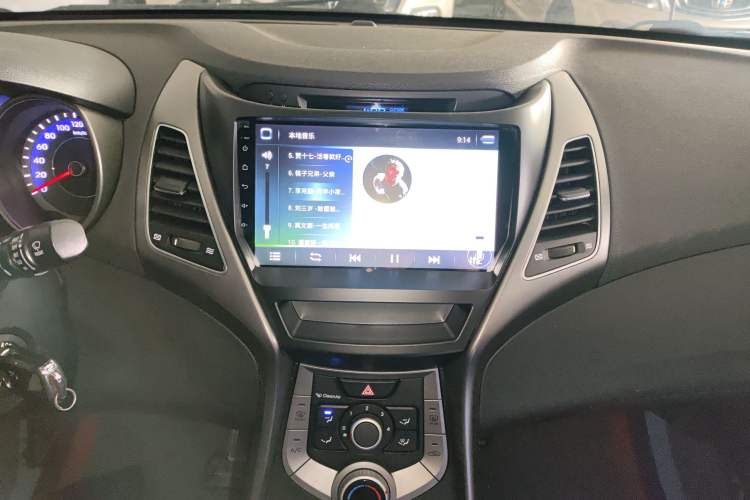 Used Hyundai Elantra 2016 1.6L Automatic Smart Version