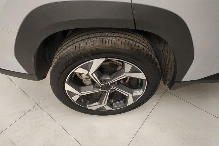 Used Geely Auto FX11 2024 1.5TD DCT Prestige Edition
