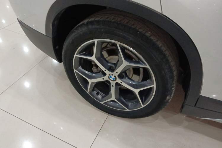 Used BMW X1 2019 sDrive18Li Premium Edition
