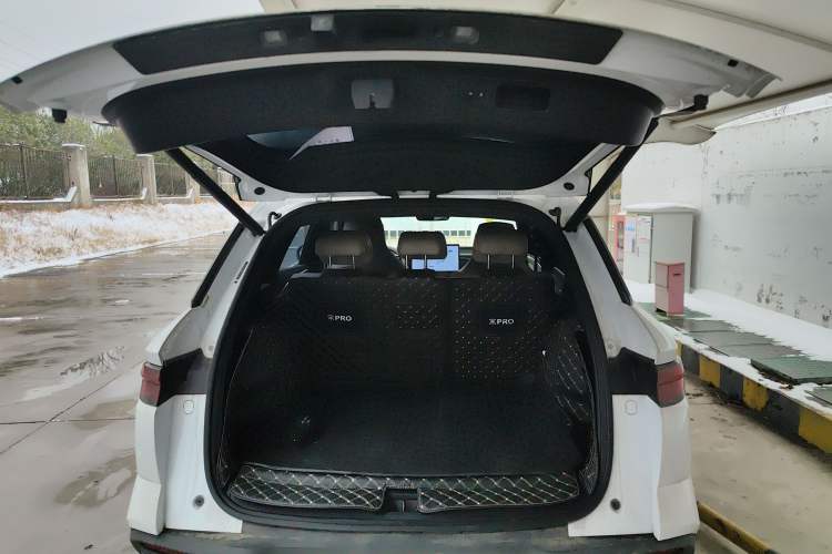 Used BYD Song Pro New Energy 2024 HONOR Edition DM-i 110KM Excellence Model
