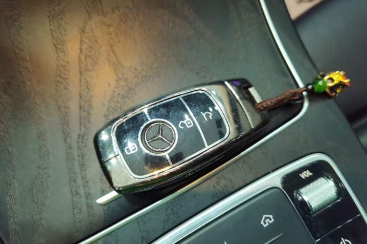 Used Mercedes-Benz C-Class 2020 Restyled C 200 L Fashion Edition Sport Version
