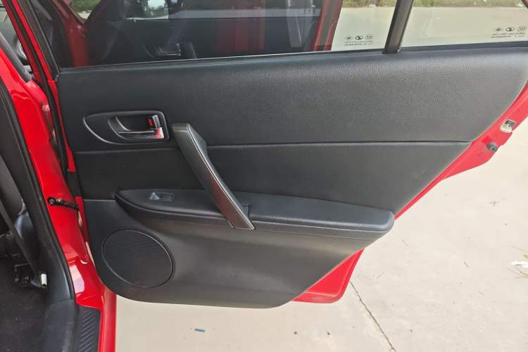 Used Mazda Mazda 6 2013 2.0L Automatic Fashion Edition
